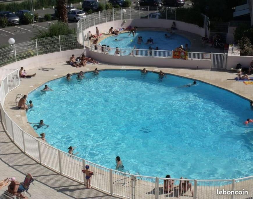 Le Lagon Bleu 4 Personnes Le Grau-du-Roi Exterior photo